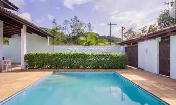 Imagem 3: Excelente casa com 3 suítes, piscina e ótima área gourmet, no bairro Folha Seca em Ubatuba