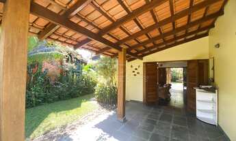 Imagem 2: Casa térrea em condomínio com 4 suítes e área gourmet, na praia Dura em Ubatuba!