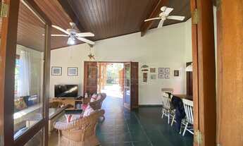 Imagem 4: Casa térrea em condomínio com 4 suítes e área gourmet, na praia Dura em Ubatuba!