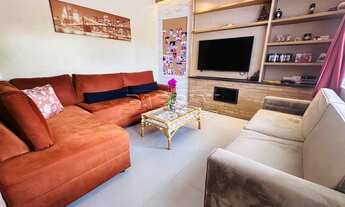 Imagem 7: Linda casa assobradada com 5 dormitórios, espaço gourmet e piscina, na praia do Perequê-Mi