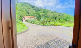 Imagem 2: Mansão com 6 dormitórios, piscina, área gourmet e campo de futebol, no bairro Ressaca em U