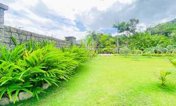 Imagem 3: Mansão com 6 dormitórios, piscina, área gourmet e campo de futebol, no bairro Ressaca em U