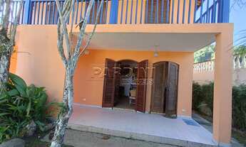 Imagem 3: Excelente sobrado com 5 dormitórios e área de churrasqueira, próximo das praias do Lázaro