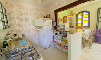 Imagem 3: Lindo sobrado em condomínio, com 2 dormitórios e churrasqueira, na praia do Lázaro em Ubat