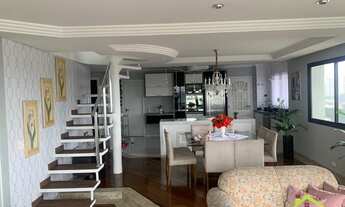 Imagem 3: Apartamento de Alto Padrão com 5 Vagas de Garagem