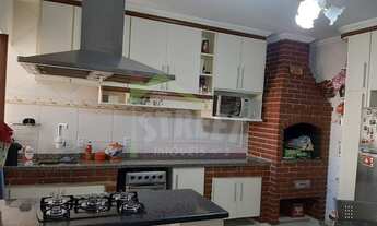 Imagem 2: Casa com Piscina Próximo ao Bosque Maia