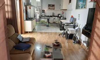 Imagem 4: Casa com Piscina Próximo ao Bosque Maia