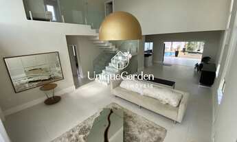 Imagem: Impecável casa em condomínio à venda