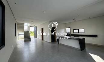 Imagem: Casa de alto padrão em condomínio à venda