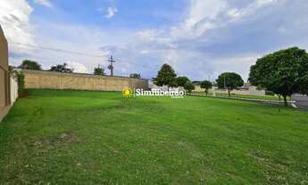 Imagem: Terreno a venda no condomínio Terras de