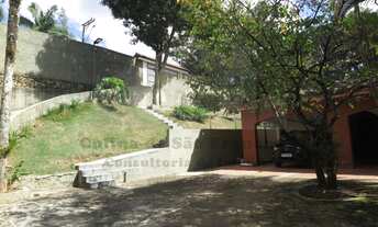 Imagem 1: Excelente Chácara em Embu das Artes a 45 minutos de São Paulo com 2967 m² de Terreno e cas