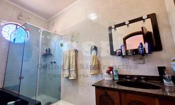 Imagem 6: Casa em Condomínio de Luxo com 3 Quartos e 6 Vagas de Garagem em Osasco-SP, Bairro Adalgis