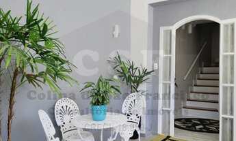 Imagem 2: Casa de 320 m2, 4 suítes, 4 vagas Rua fechada com guarita Adalgisa SP