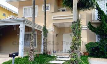 Imagem: Linda Casa em Condomínio à Venda em São