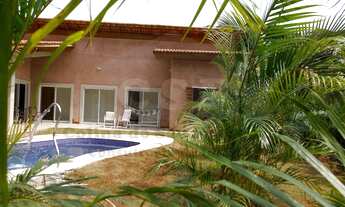 Imagem: Casa de alto padrão em condomínio na Granja