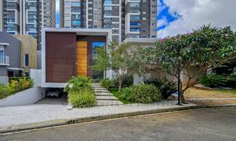 Imagem: Venda de Casa em Condomínio de Luxo na