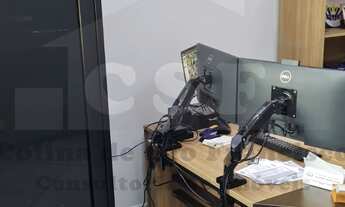 Imagem 2: Excelente Prédio Comercial, com 200m2 de área construída. FRENTE: Boutique montada em 2 an