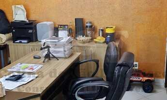 Imagem 3: Excelente Prédio Comercial, com 200m2 de área construída. FRENTE: Boutique montada em 2 an