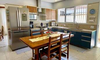 Imagem 7: Casa de 191m2, com 3 quartos, 2 salas, 3 banheiros, 2 vagas de garagem