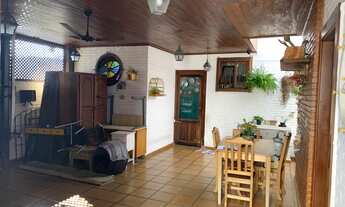 Imagem 3: CASA RESIDENCIAL em EMBU DAS ARTES - SP, EMBUEMA