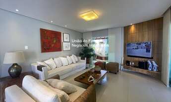 Imagem 2: 4 dormitórios, 4 suíte, 4 vagas na garagem, 400M² de Área Construída