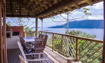 Imagem: Vende-se casa com 4 suítes, impecável