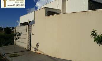 Imagem 6: Casa á venda com 2 dormitórios (sendo 1 suíte), 2 vagas + churrasqueira e quintal no bairr