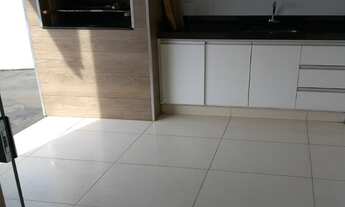 Imagem 7: Casa á venda com 2 dormitórios (sendo 1 suíte), 2 vagas + churrasqueira e quintal no bairr