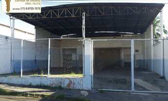 Imagem 2: Barracão á venda com 352 m² de área edificada na região central da cidade de Votuporanga/S