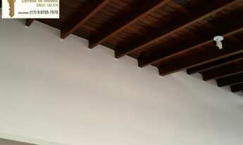 Imagem 5: Casa à venda com 2 dormitórios (sendo 1 suíte), 2 vagas cobertas, quintal amplo, em ótima