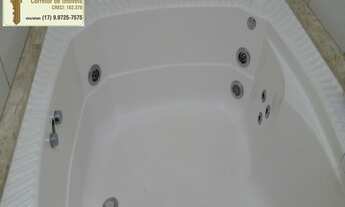 Imagem 7: Casa ampla á venda com 3 dormitórios (sendo 1 suíte com banheira de hidro), 5 vagas e muit