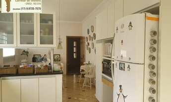 Imagem 7: Casa á venda com 3 dormitórios (sendo 1 suíte com hidro) + varanda com churrasqueira no ba