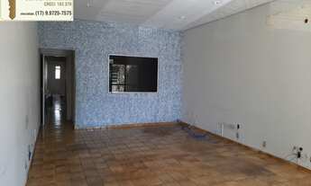 Imagem 3: Salão á venda com apartamento no primeiro andar em ótima localização no centro da cidade d