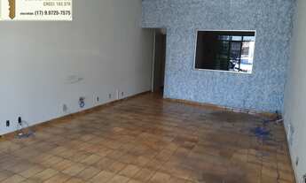 Imagem 4: Salão á venda com apartamento no primeiro andar em ótima localização no centro da cidade d