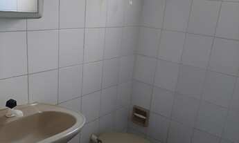 Imagem 7: Salão á venda com apartamento no primeiro andar em ótima localização no centro da cidade d