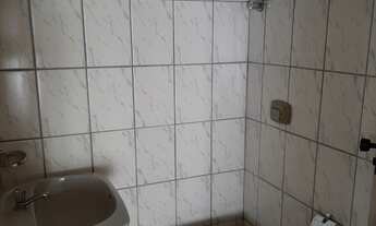 Imagem 7: Casa á venda com 3 dormitórios (sendo 1 suíte) + 3 vagas cobertas em ótima localização no