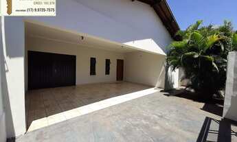 Imagem: Casa á venda com 3 dormitórios (sendo