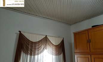 Imagem 6: Casa de esquina á venda em ótima localização no bairro Vila Marin em Votuporanga/SP