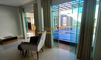 Imagem 7: Casa com fino acabamento com piscina, varanda gourmet com churrasqueira à venda no bairro