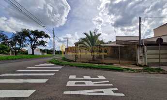 Imagem 4: Casa á venda com 2 dormitórios com quintal no bairro Jardim Itália na cidade de Votuporang