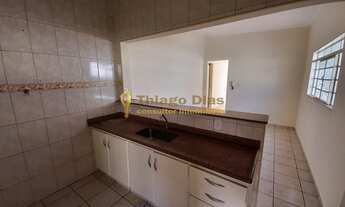 Imagem 5: Casa ampla com edícula à venda e bem localizada no bairro Vale do Sol na cidade de Votupor