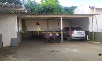 Imagem 5: Casa á venda com 3 dormitórios, ampla garagem e quintal no bairro Vila Paes, região centra