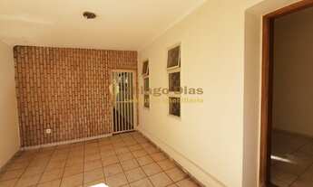 Imagem 2: Casa ampla com edícula à venda e bem localizada no bairro Vale do Sol na cidade de Votupor