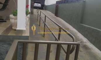 Imagem 7: Casa á venda com 3 dormitórios, ampla garagem e quintal no bairro Vila Paes, região centra