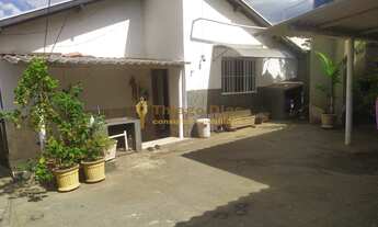 Imagem: Casa á venda com 3 dormitórios, ampla