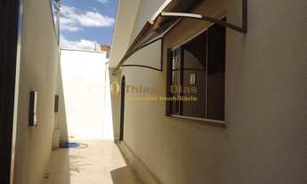 Imagem 2: Casa à venda com 4 dormitórios, salão de festa com churrasqueira no bairro Vila Celso na c