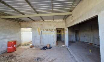 Imagem: Casa á venda com 3 dormitórios (sendo