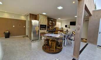 Imagem 2: Casa á venda em ótima localização, com garagem gourmet com churrasqueira, 2 dormitórios, q