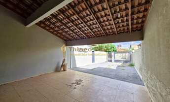 Imagem 2: Casa ampla á venda com 4 dormitórios (sendo 1 suíte com closet), 6 vagas, quintal no bairr