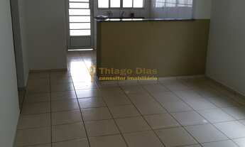 Imagem 6: Casa á venda em ótima localização com 2 dormitórios (sendo 1 suíte), 2 vagas, churrasqueir